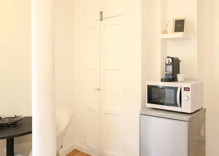 Superb quiet&comfortable studio apartment